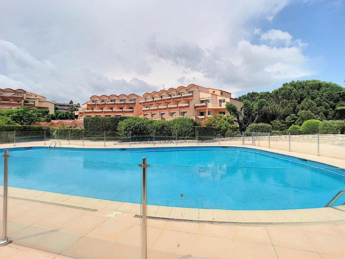 2 Pieces Climatise-Wifi / 4 Voyageurs / Boxe Prive / 2 Piscines / 2 Tennis / Petanque / Pingpong Antibes Buitenkant foto