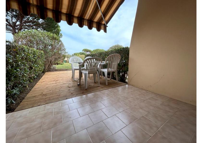 2 Pieces Climatise-Wifi / 4 Voyageurs / Boxe Prive / 2 Piscines / 2 Tennis / Petanque / Pingpong Antibes Buitenkant foto